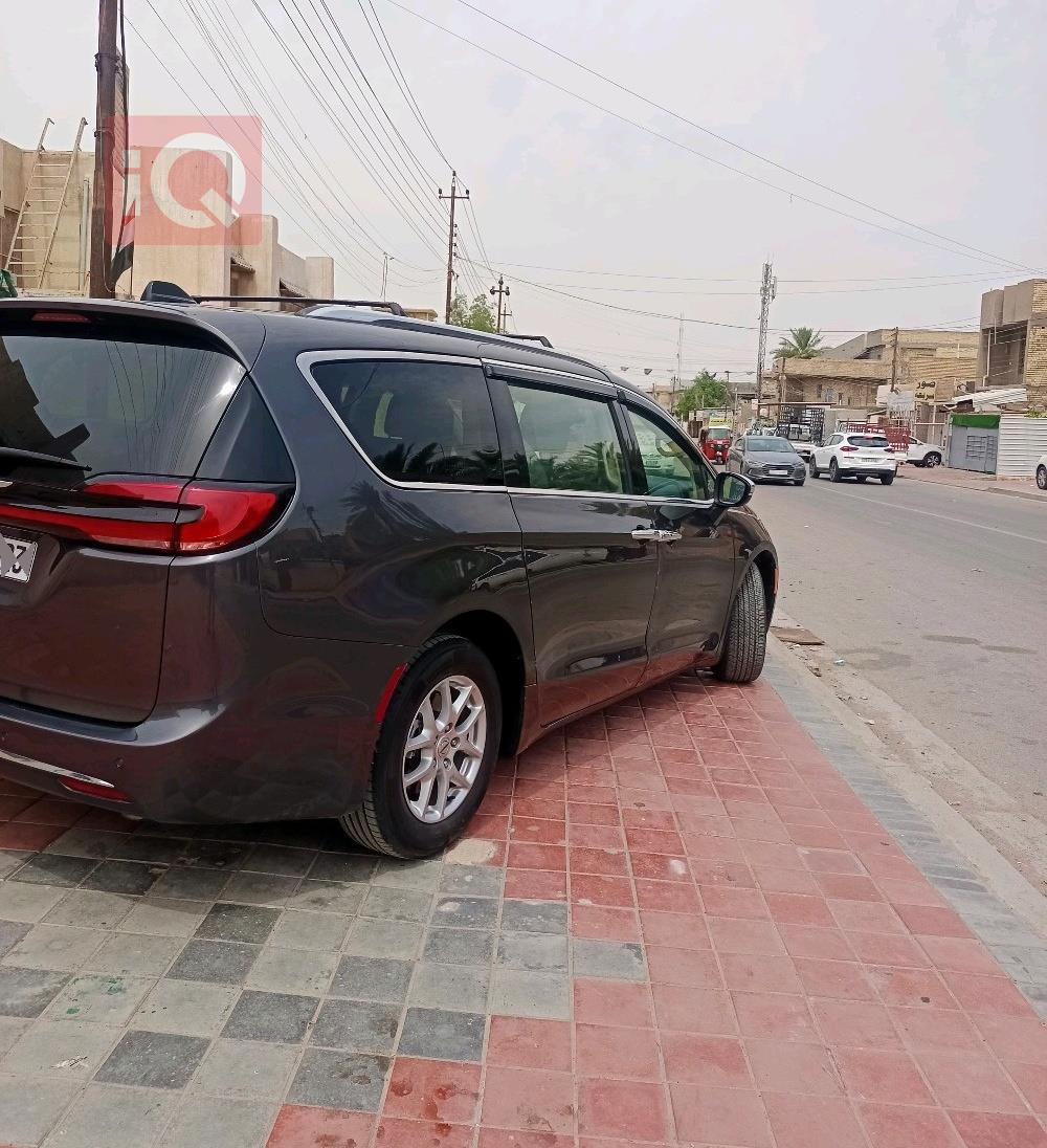 Chrysler Pacifica